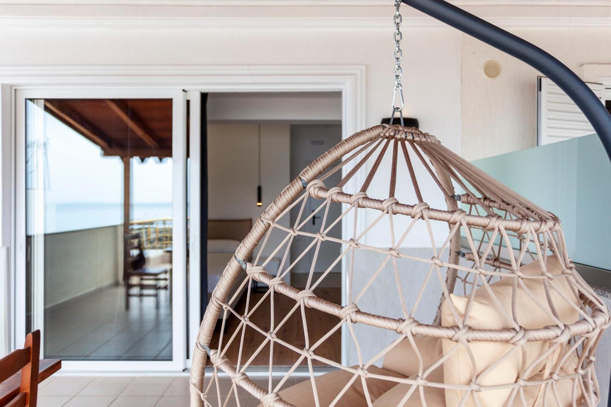Ionio Rooms Himare Exterior photo
